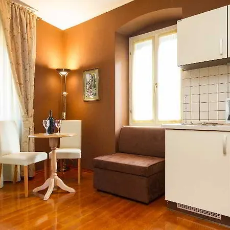 Olivia Hotel