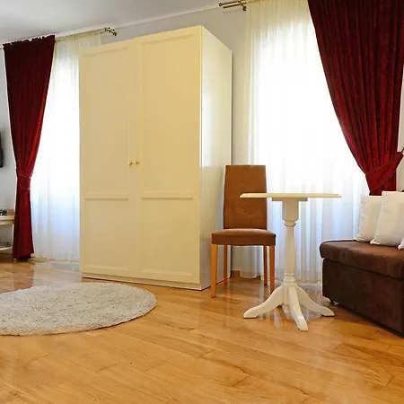 Hotel Olivia 4*